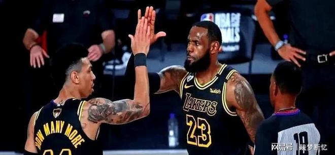 雄鹿强势热火B队,丹尼·格林一己之力扛起全队 雄鹿强势热火B队,丹尼·格林一己之力扛起全队