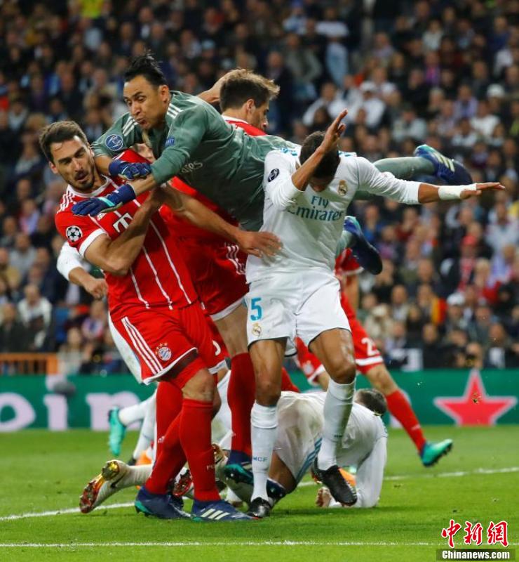 米兰捕鱼-英格兰完胜拜仁，本泽马关键制胜的简单介绍