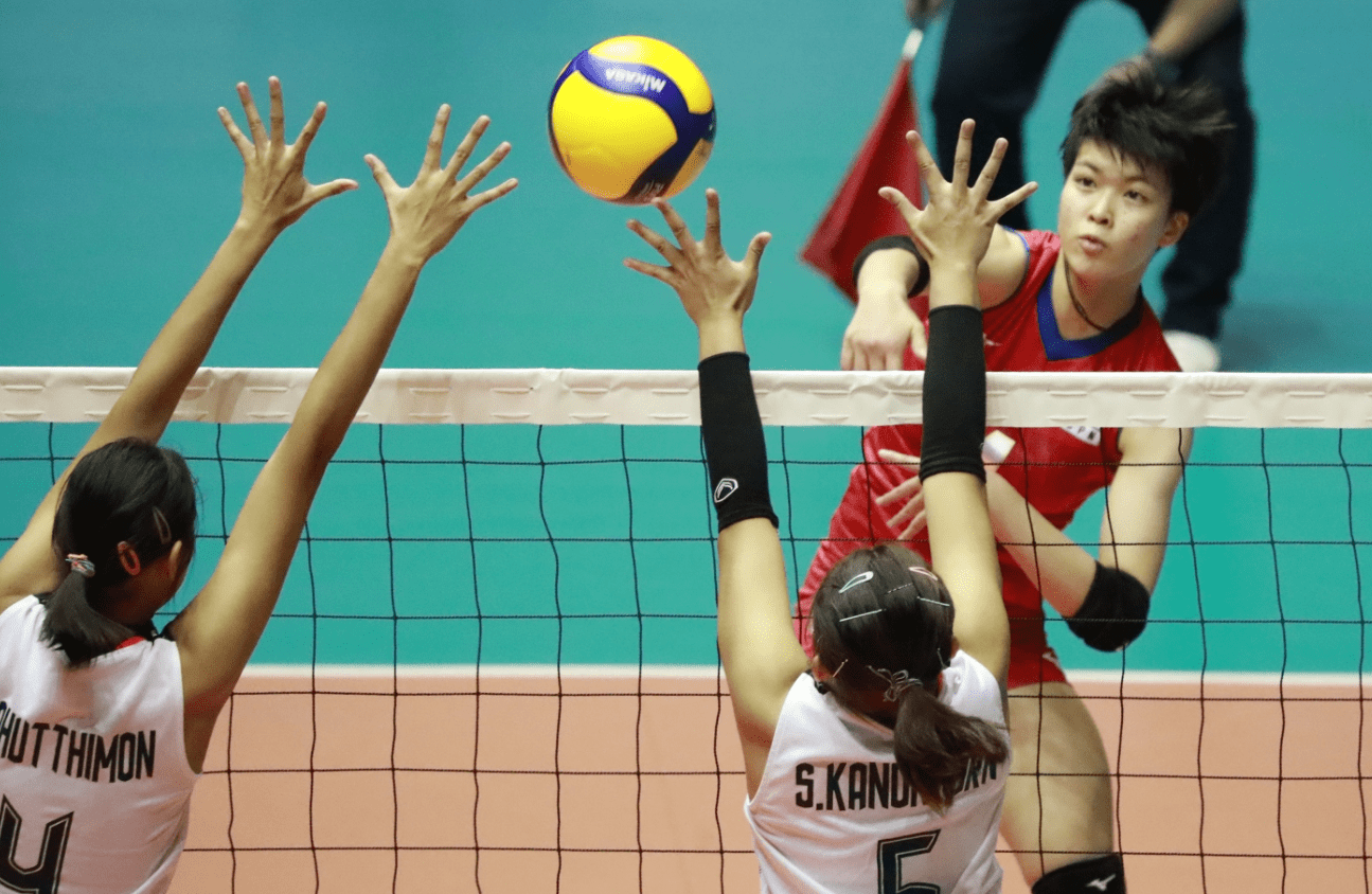 泰国羽毛球队碾压日本羽毛球队,谌龙制霸全场的简单介绍 泰国羽毛球队碾压日本羽毛球队,谌龙制霸全场的简单介绍