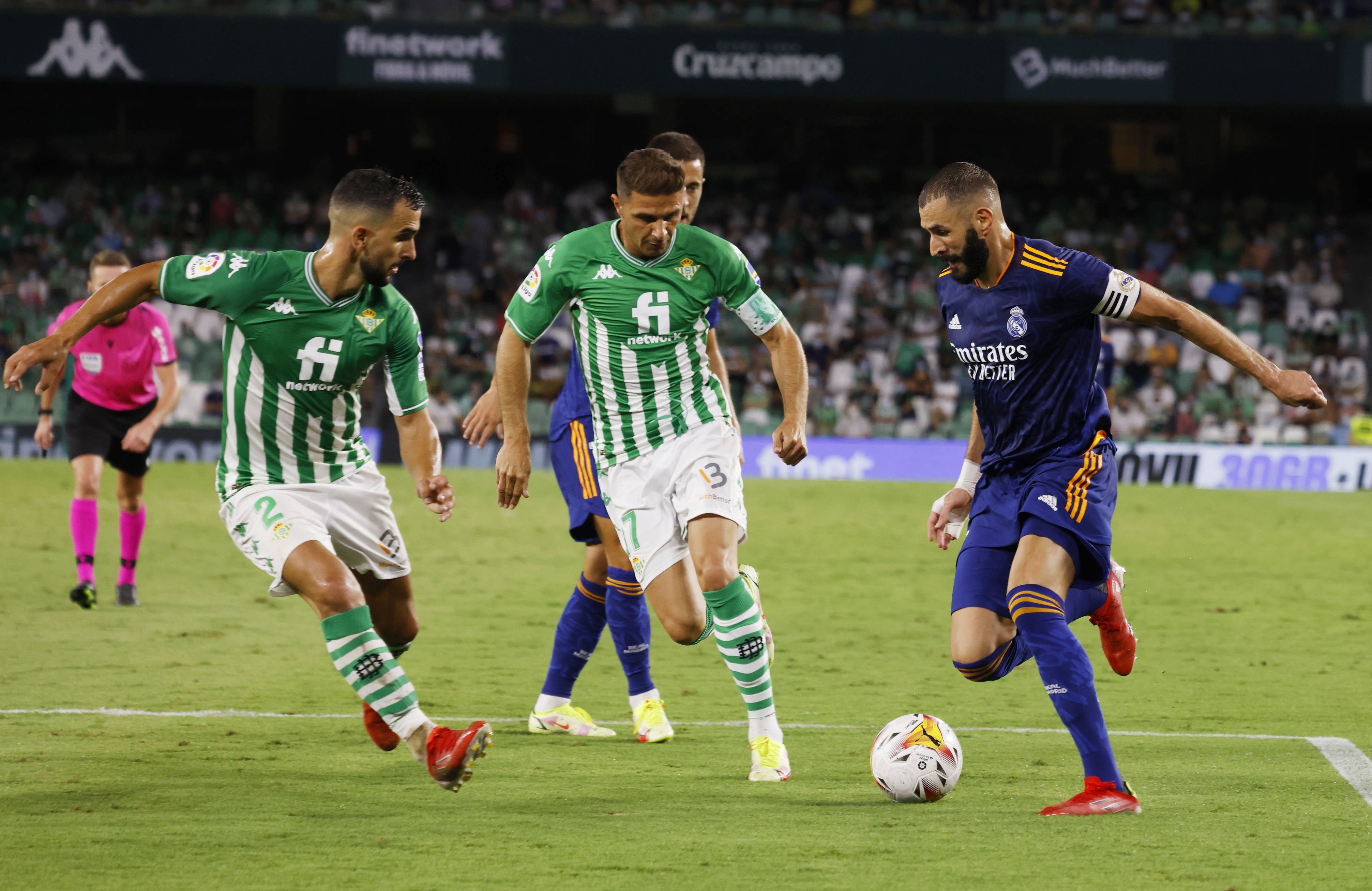 包含比利亚雷亚尔再战平局,保级形势稳健的词条 包含比利亚雷亚尔再战平局,保级形势稳健的词条