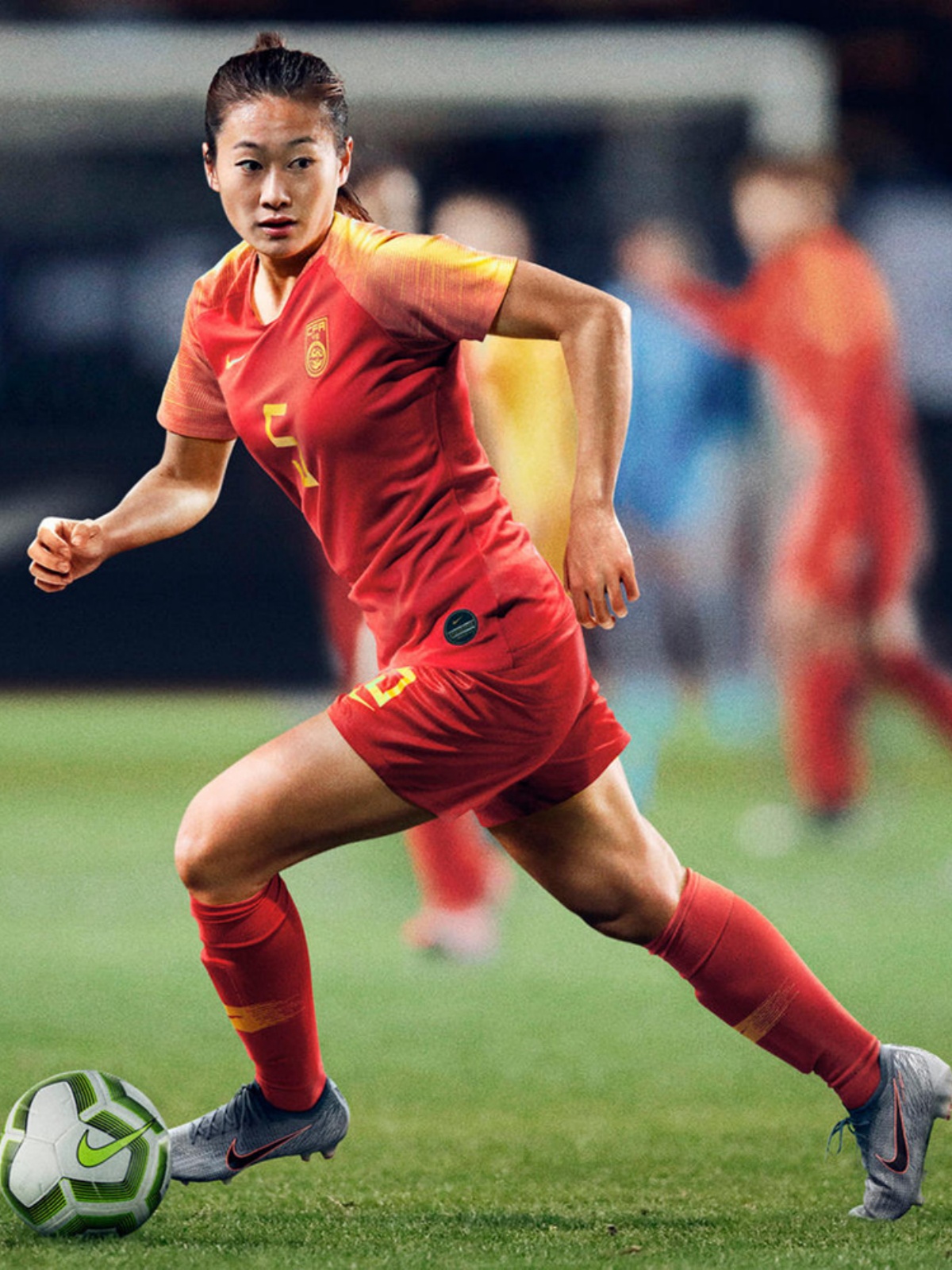 精湛技艺!中国女足球员斩获胜利!的简单介绍 精湛技艺!中国女足球员斩获胜利!的简单介绍