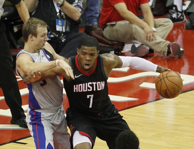 米兰体育app-包含灰熊客场轻取黄蜂，继续取得胜利的词条