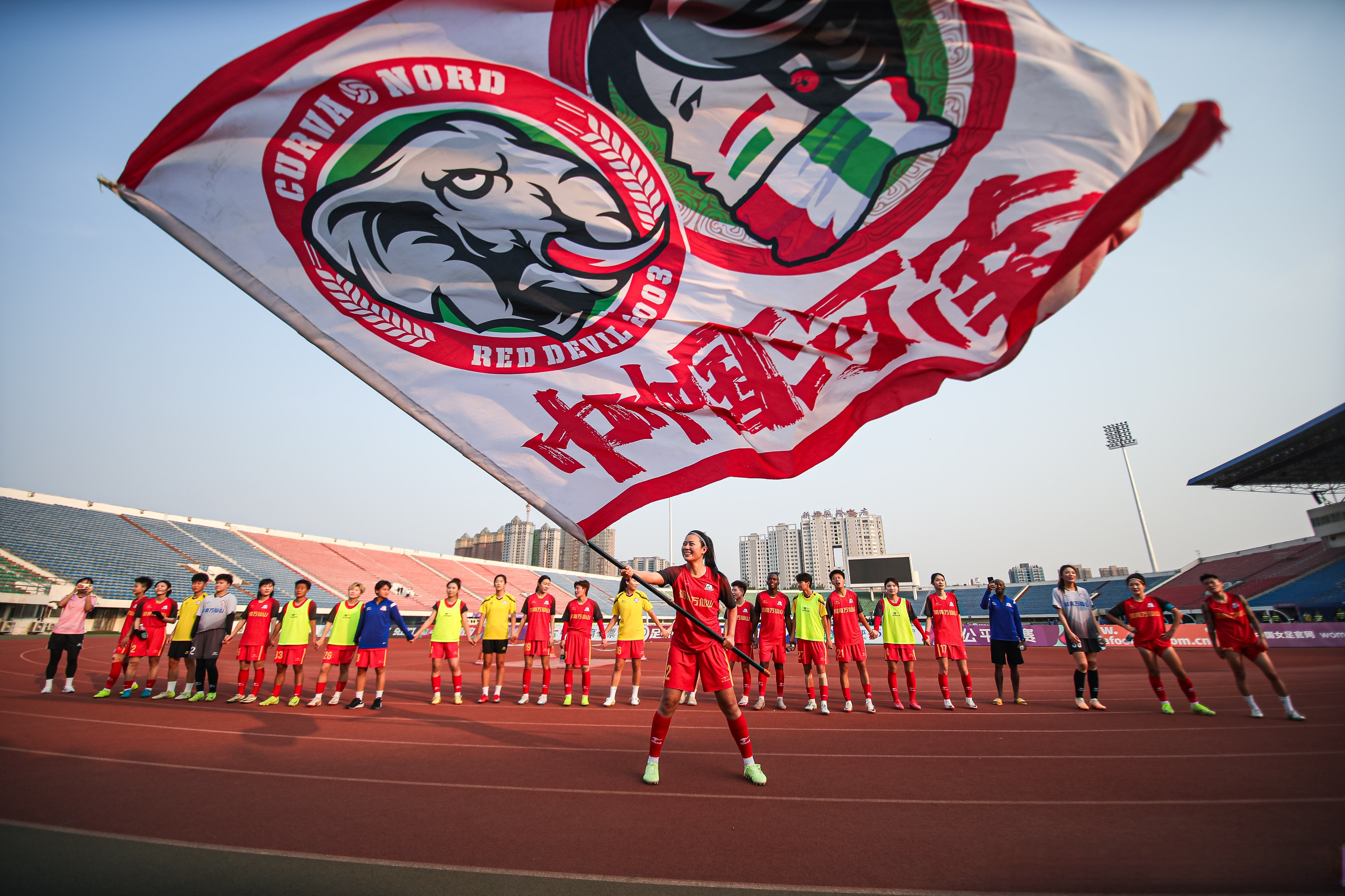 ac米兰下载-球队难忘的胜利之旅引发球迷热泪盈眶的简单介绍